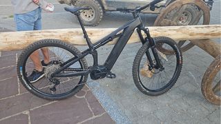Bicicleta Eléctrica E-MTB con 300 km