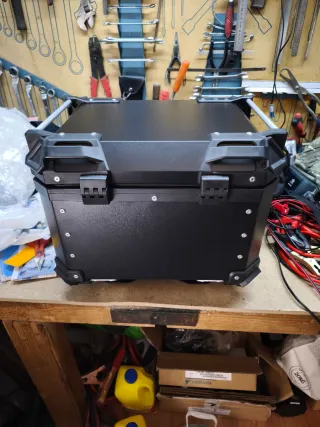 Baúl maleta aluminio moto nueva