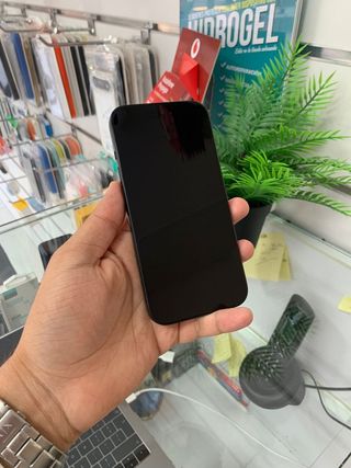 iPhone 15 256GB Negro