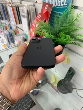 iPhone 15 256GB Negro