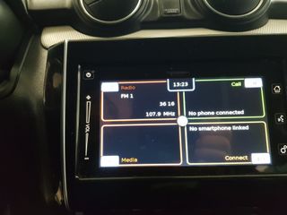 Suzuki Swift 2021 - 0527LRK