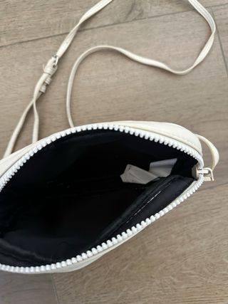 Bolso bandolera Pull&Bear beige