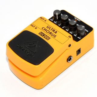 PEDAL BEHRINGER UC200