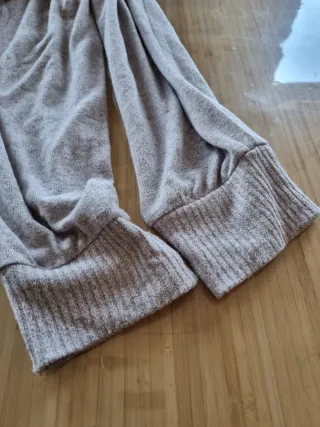 2 Pantalones grises cómodos talla S