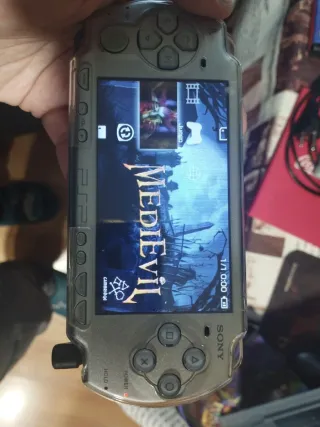 Sony PSP-2004 Ice Silver