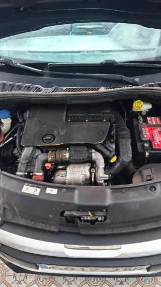 Peugeot 208 2016 ETIQUETA C