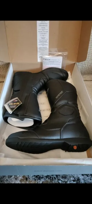 Botas Dainese Freeland Gore-Tex Nuevas