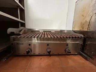 Parrilla Profesional Gas Acero Inox 3 Quemadores