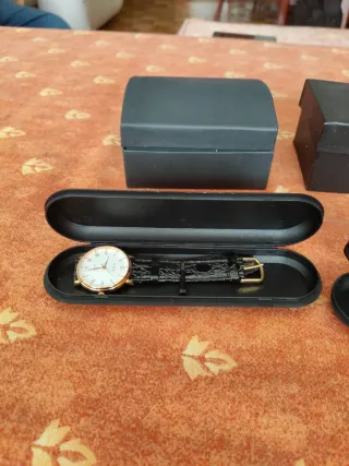 Reloj P.A.C. Mujer Dorado y Negro