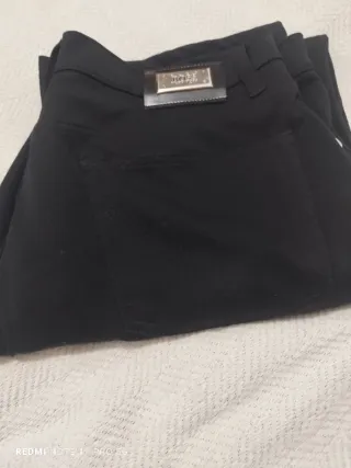 Pantalón negro mujer