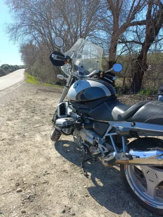 Moto BMW R850R