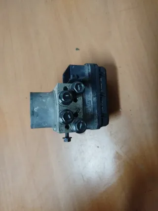 Módulo ABS Yamaha NMAX (16/29)