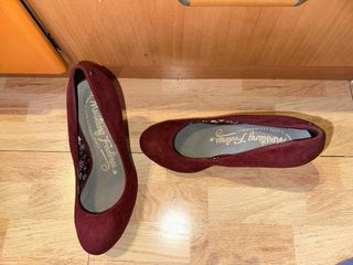 Zapatos tacón granates Refresh