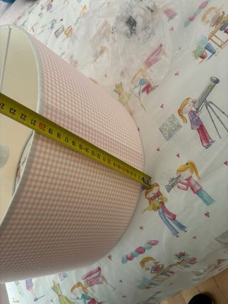 Lámpara techo infantil niña cuadros rosa