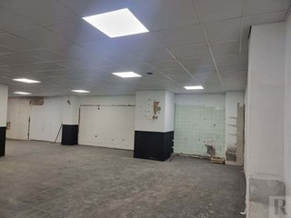 Local comercial en venta en Can Clota en Esplugues de Llobregat