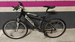 Bicicleta de Montaña BH