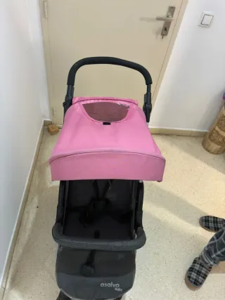 Cochecito de bebé rosa