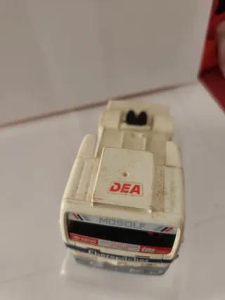 Camión Scalextric DKV DEA Cronos