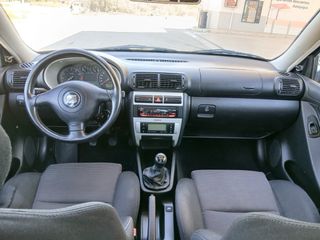 SEAT Leon 2004