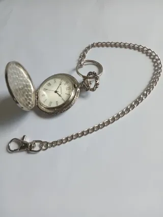 Orologio da tasca vintage con catena