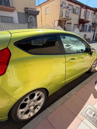 Ford Fiesta Sport 1.6 120cv gasolina