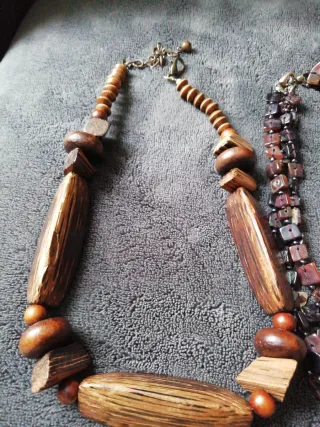 Lotto 4 collane etniche