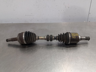 TRANSMISION DELANTERA IZQUIERDA NISSAN PRIMERA BE