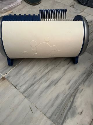 Guardadiscos azul y blanco