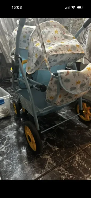 Carrito gemelar dd muñecaa