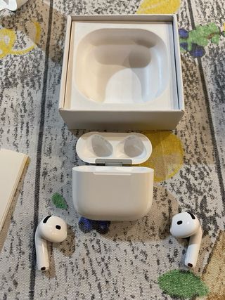 Airpods 4 Apple Bianchi