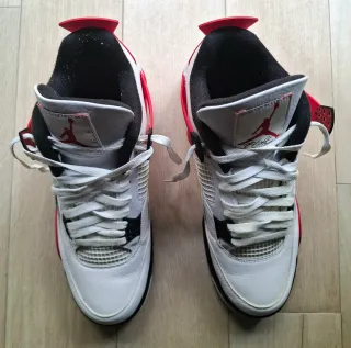 Air Jordan red cement 4 retro,original box, tg45.5