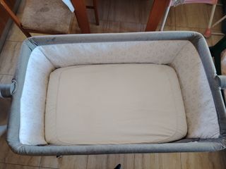 Cuna de colecho gris