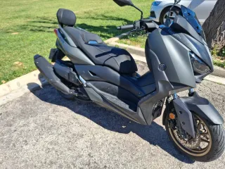 Yamaha XMAX 400 Tech Max 2020 – Solo 5775 Kms