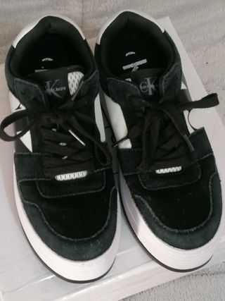 Calvin Klein piel ante + regalo