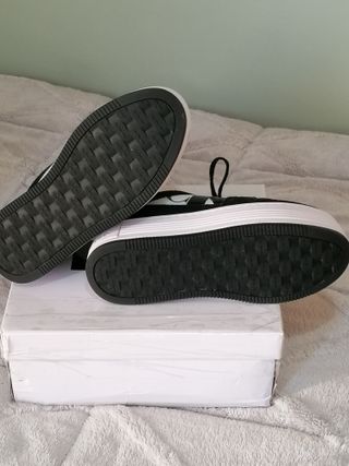 Calvin Klein piel ante + regalo