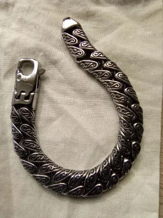 Pulsera para hombre con motivos botánicos