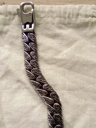 Pulsera para hombre con motivos botánicos