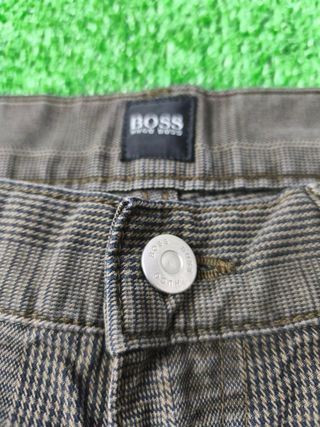 Pantalon Hugo Boss Color Gris y Negro W34 L34 M