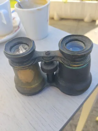 Prismáticos antiguos