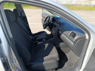 Volkswagen Golf 2011