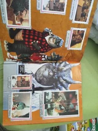 Álbum Panini Disney Dinosaurios completo