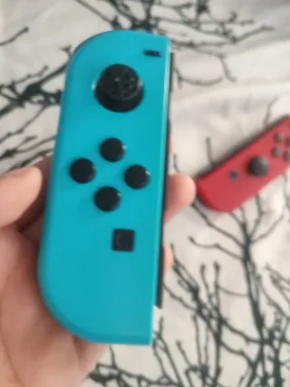 Nintendo nueva sin ningun daño va bien es perfecta