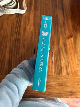 Libro Hija de la tierra