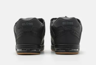 Zapatillas Globe nuevas talla 45