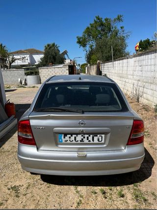 Opel Astra 1.6 Gasolina