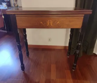 Mesa-Consola Isabelina Nogal