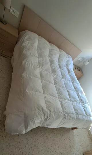 Edredón Nórdico cama de 150cm 90%plumón 10% pluma.