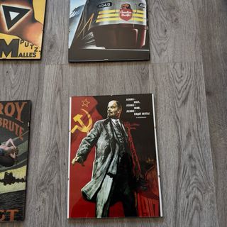 Lotto di 10 quadri vintage di storia e propaganda