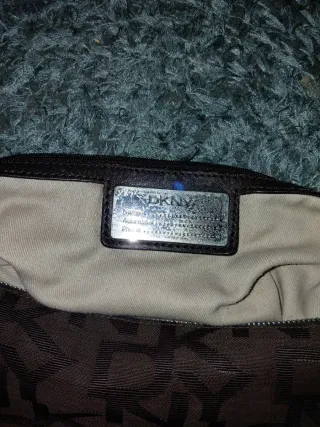 Bolso DKNY Marrón Monograma