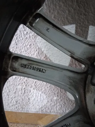 Llanta Volkswagen 17 pulgadas